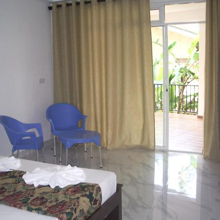 Hotel "Diana" Hikkaduwa Pokój zdjęcie